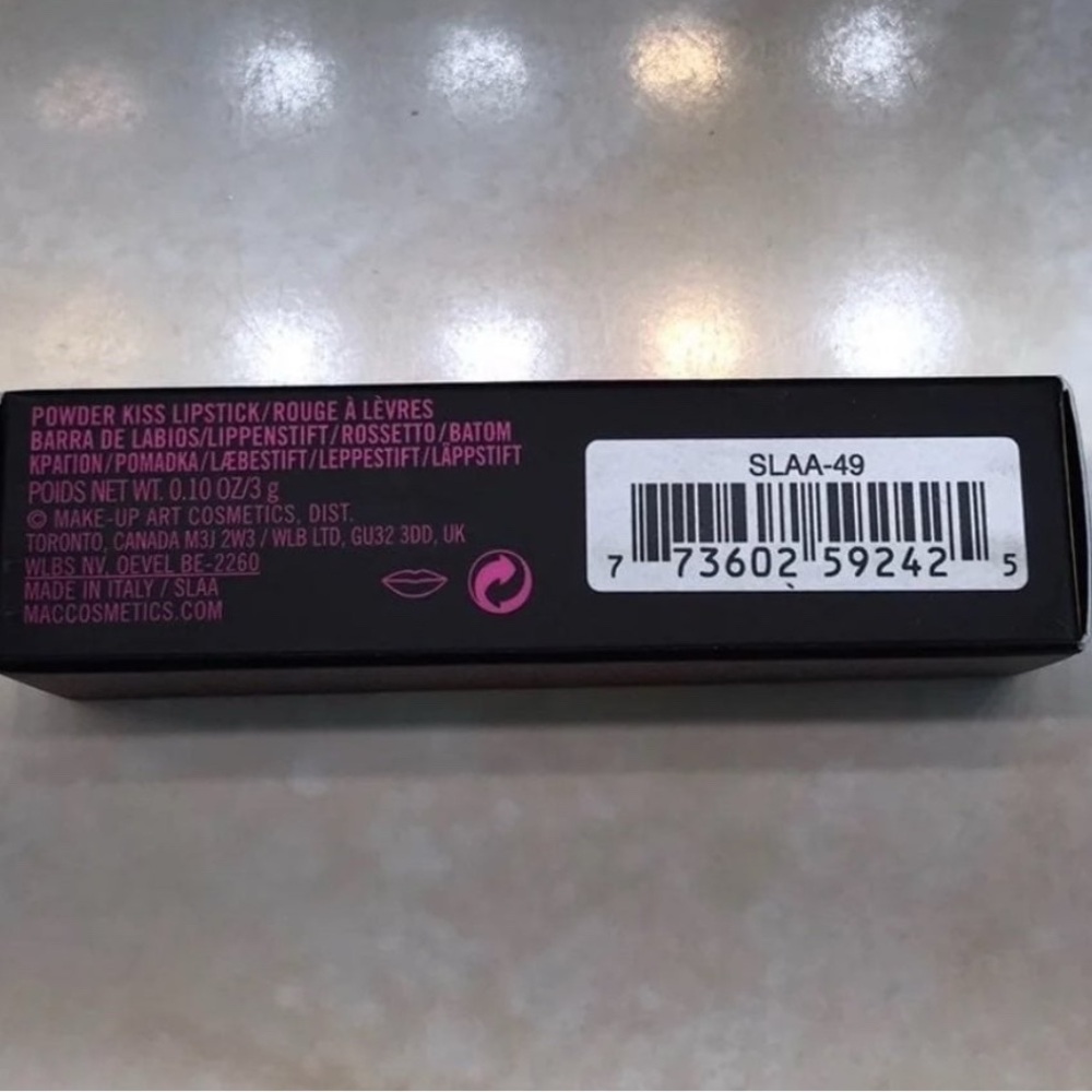 MAC ~ ‘LUCK BE A LADY’ 2021 Moon Masterpiece Lipstick ~ LE, FS, & RARE ~ NIB - Picture 12 of 16